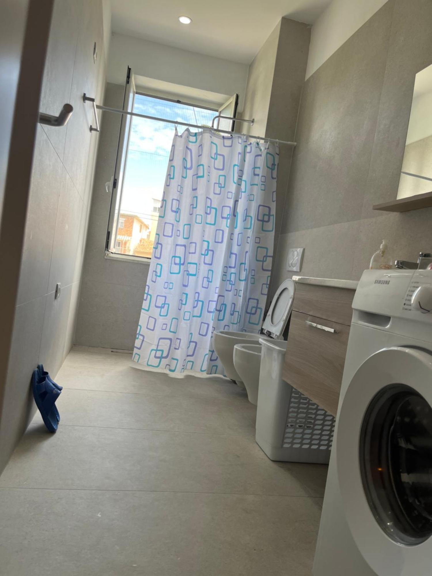 Lukas Apartament Vollga ドゥラス エクステリア 写真